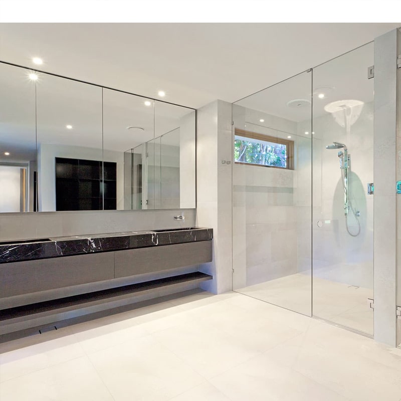 Какие двери для сауны лучше