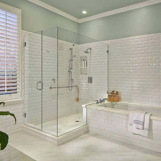 Какие двери для сауны лучше