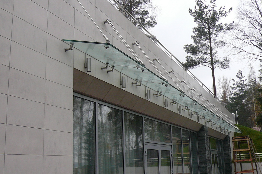 стеклянные козырьки триплекс