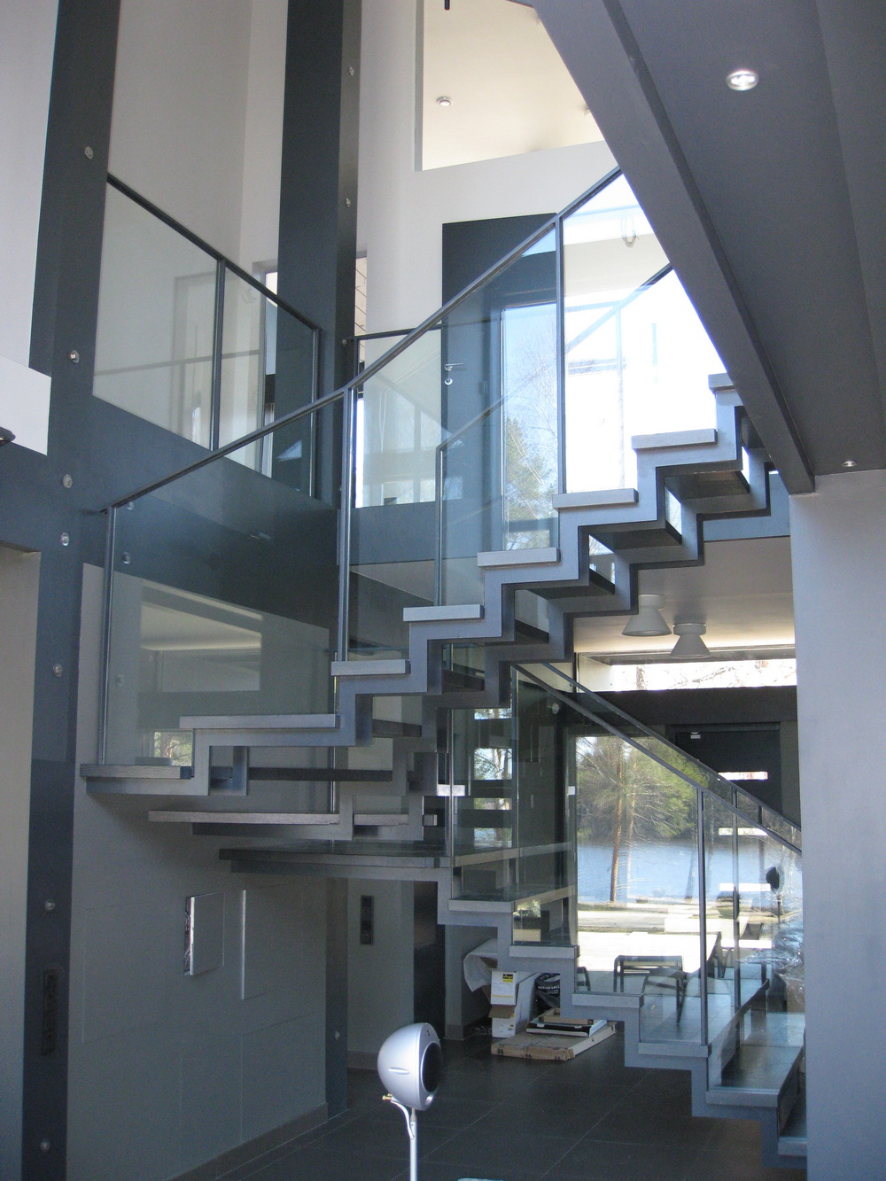 Лестницы и ограждения